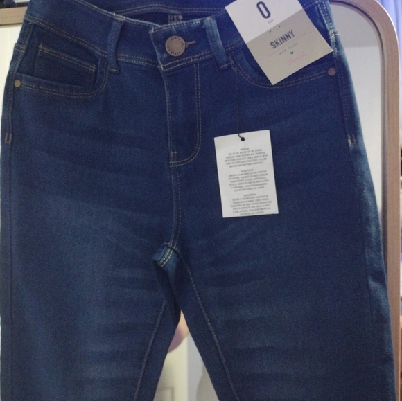 Denim Co. - Picture 4 of 5